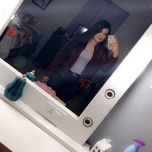 Meet your Posher, Miriam